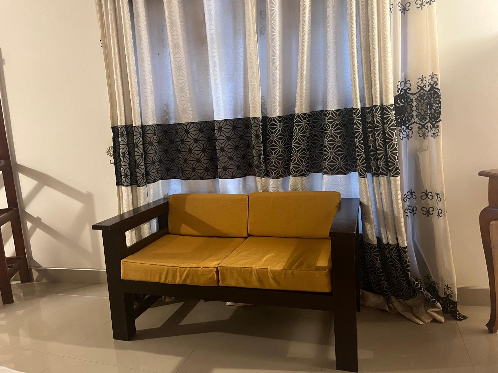 Royal Green Garden - Puttalam Buitenkant foto