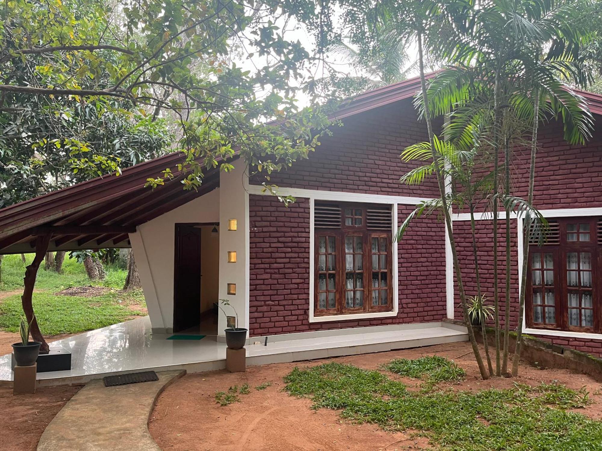 Royal Green Garden - Puttalam Buitenkant foto